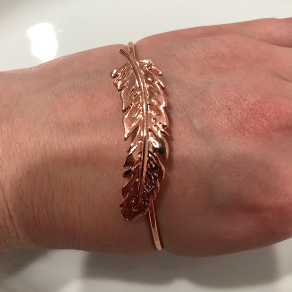 5 For $20 🥳 Rose Gold Leaf Cuff - Picture 2 of 4
